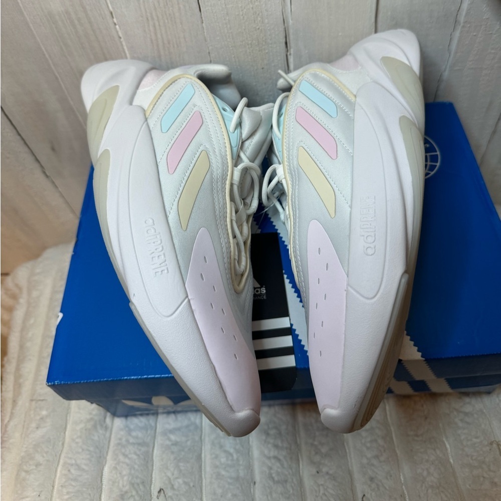 Ozelia J 'White Pastels’ 2023 - Size 6.5W - Picture 3 of 7